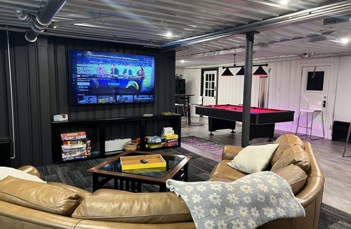 Webster Apartment | Relax & Play! Spacious 1BR Game Room & Trails