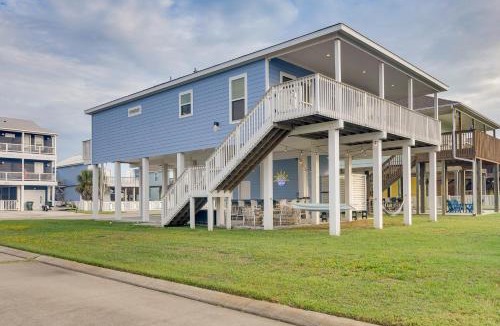 Galveston House | Relax Poolside, Walk to Sand! Galveston Family Gem