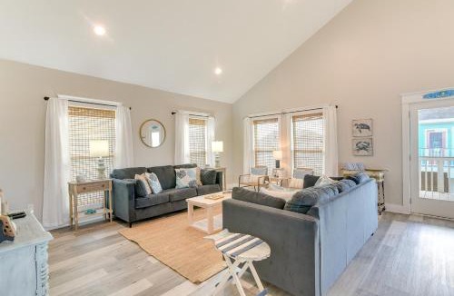 Galveston House | Relax Poolside, Walk to Sand! Galveston Family Gem