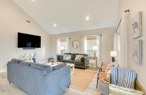 Galveston House | Relax Poolside, Walk to Sand! Galveston Family Gem