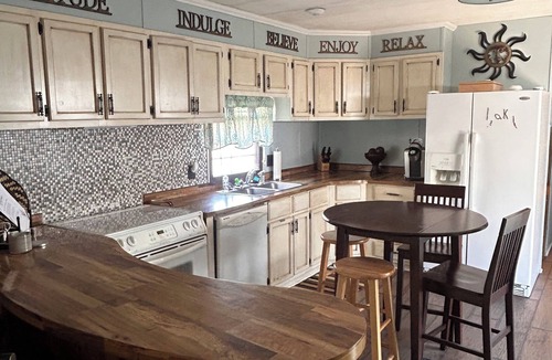 Almo House | Relax, Recharge, and Explore Kentucky Lake!