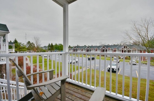 Oro-Medonte Condo | Relax & Rejuvenate at 2BR Haven