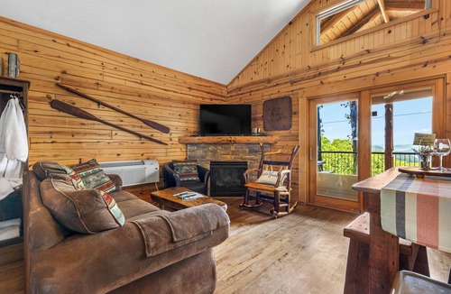 Sylvan Shores Cabin | RELAX, REJUVINATE, REVITALIZE!