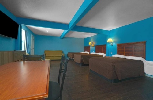 Flour Bluff Hotel | Relax Room Parking Included Steps From North Packery Beach With Pet Friendly
