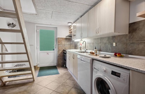 Kolt Hasselager House | Relax to the fullest in this spacious vacation home with indoor pool.