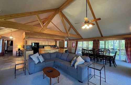 Zwolle Cabin | Relax & Unwind in this Vaulted-Ceiling Cabin with Fireplace, Full Kitchen & Lake Views