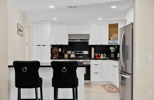 Rowland Heights House | Relax & Unwind: Pool, Jacuzzi & Private Backyard