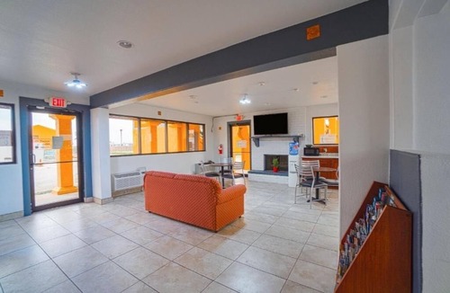 Kingsville Hotel | Relax With A Unit Near Naval Air Station Featuring Pets Welcome Access