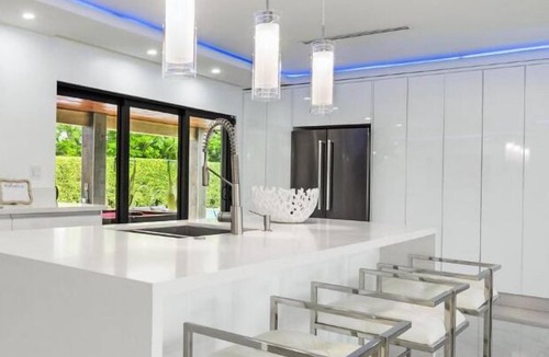 Palmetto Estates House | Relaxation and Fun in Miami /Heated Pool