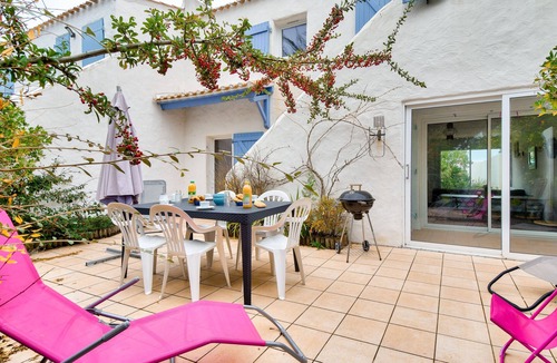 La Gueriniere Ski Chalet | Relaxation and sharing at "Sables d'Or"