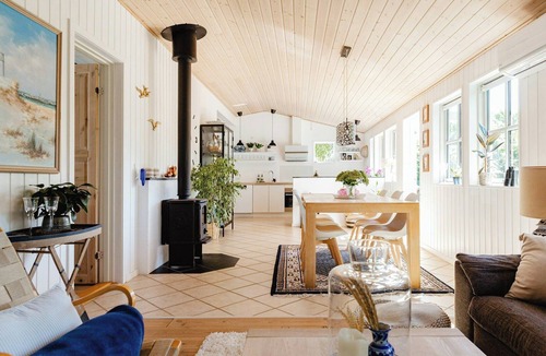 Reersø House | Relaxation by the water in calm settings