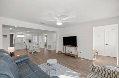 Sumter County House | Relaxation Meets Recreation