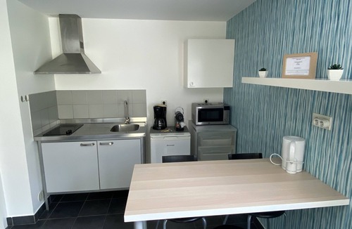 Le Bourget-du-Lac Apartment | RELAXATION ON THE PORT.