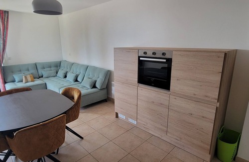 Gruissan Apartment | Relaxation right on the shore of the lagoon