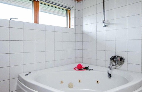 Klegod Strand House | Relaxed Holiday Home in Ringkobing With Spa