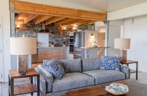 Arch Cape House | Relaxed Oceanfront Living, Direct Beach Access, Dog-Friendly, Balconies, Fireplace, Yard, Ping Pong