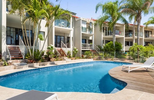Noosa Heads Apartment | Relaxed Riverfront lifestyle