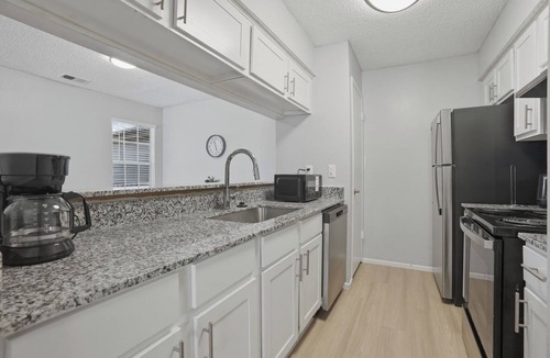 North San Antonio - SAT Apartment | Relaxing 2BR 2BA in great location