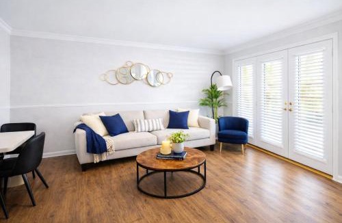 Shannon Apartment | Relaxing 2BR Hoover Stay Simple Parking