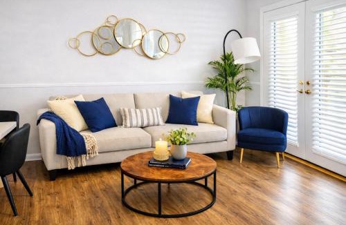 Shannon Apartment | Relaxing 2BR Hoover Stay Simple Parking