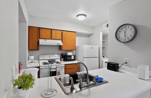 Donelson Apartment | Relaxing 2BR Nashville stay with easy city access