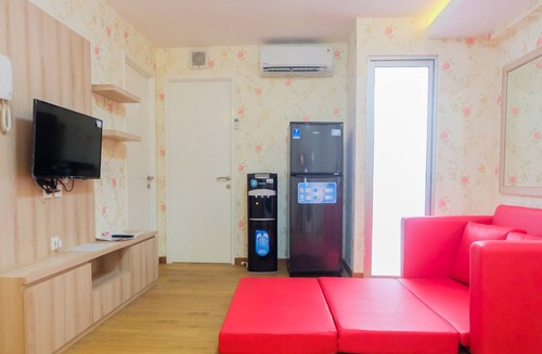 Jatinegara Apartment | Relaxing 3BR Apartment at Bassura City near Shopping Mall