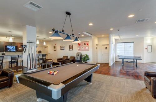 Greeley Apartment | Relaxing 3BR Apartment With Pool & Wifi