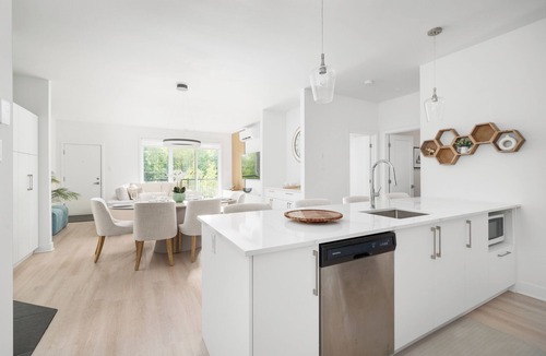 Mirabel Condo | Relaxing 3BR Condo w/Jacuzzi & High-Speed Wi-Fi