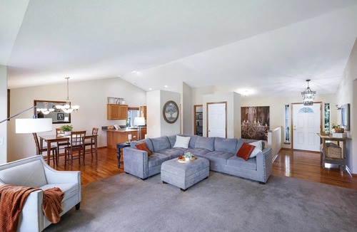 Colbert House | Relaxing 5-bedroom Vacation Home