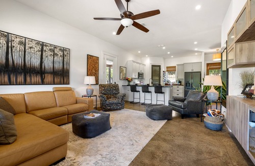Austin House | Relaxing Austin Stay | Charming House on 5 Quiet Acres
