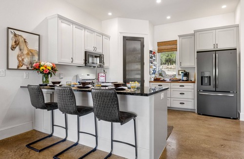 Austin House | Relaxing Austin Stay | Charming House on 5 Quiet Acres