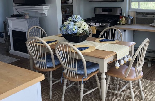 Hull House | Relaxing Beach Getaway 375. per night, 3 night minimum