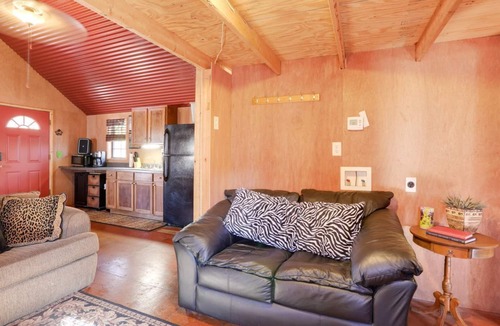 Clinton Cabin | Relaxing Choctaw Cabin Close to the Water