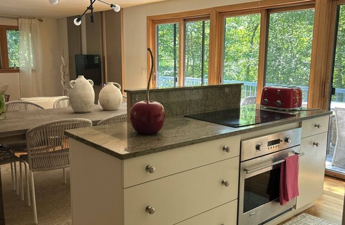 Harwich Center House | Relaxing Coastal Getaway