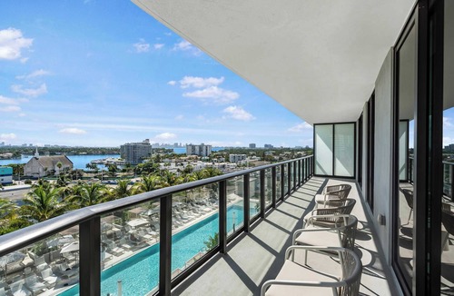 North Beach Condo | Relaxing Condo | Private Beach Access | Pool