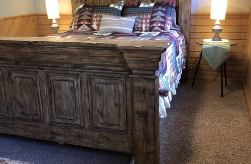 Amherst Junction House | Relaxing Country Getaway