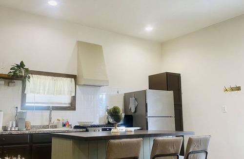 Pompeys Pillar House | Relaxing, cozy and comfortable