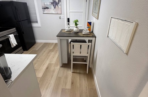 Upland Apartment | Relaxing Cozy Back House Studio with Backyard