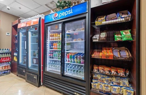 Carteret Apartment | Relaxing Double Suite Sleeps 4 Prime Location