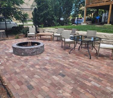 Downtown Apartment | Relaxing Downtown 1 Bed, Dog Friendly Apartment with Deck, Dog Exercise Area