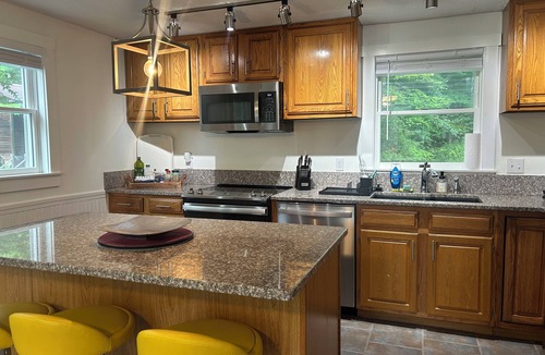 Grantham House | Relaxing Eastman Getaway!