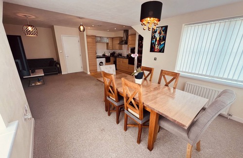 Middlesbrough Apartment | Relaxing Enjoyable Stay IN middlesbrough TS5
