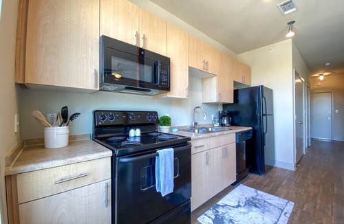 Downtown Fort Worth Condo | Relaxing Extended stays, walk Downtown!