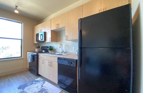 Downtown Fort Worth Condo | Relaxing Extended stays, walk Downtown!