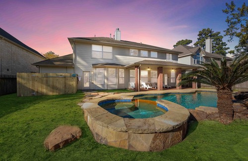 Spring House | Relaxing family retreat.