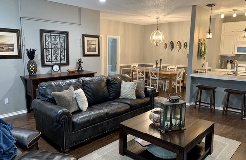 Pottsboro Condo | Relaxing & Family-Friendly, lakeside condo w/pool & balcony.