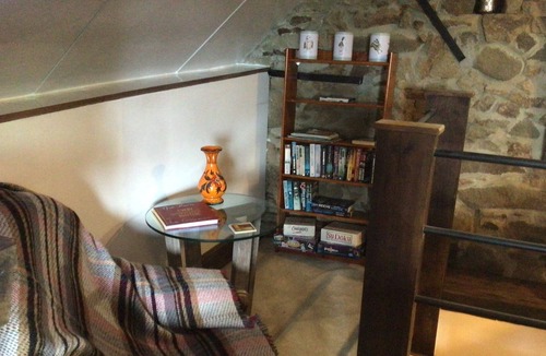 Saint-Cyr-du-Bailleul Apartment | Relaxing, tranquil studio space within a large garden, huge bed. Good internet