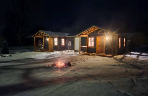Weyerhaeuser Cabin | Relaxing Fun Bunk house 2