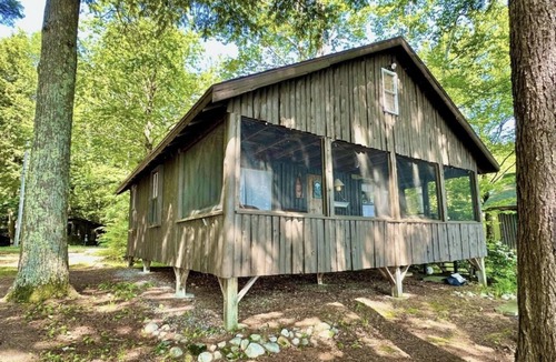 Belgrade Cabin | Relaxing Great Pond Getaway!