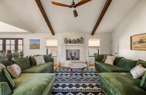 Boerne House | Relaxing Hill Country Home - Firepit - Patio